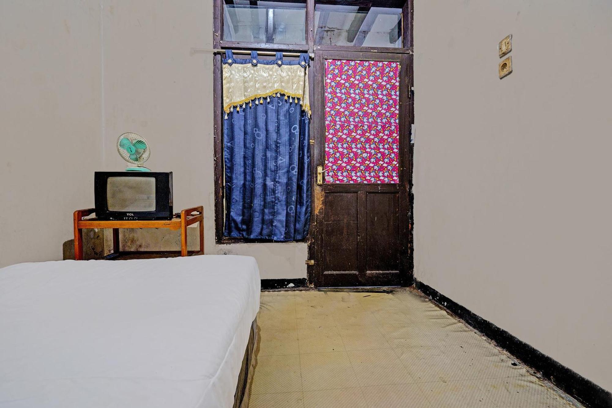 Oyo Life 92709 Kost Teras Cikapundung Syariah Otel Bandung Dış mekan fotoğraf
